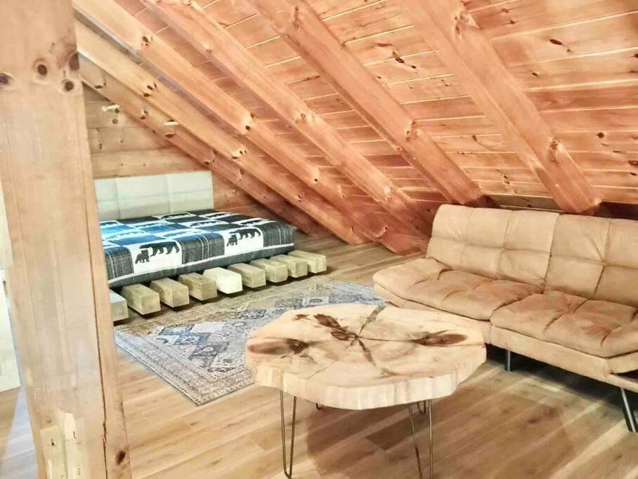 Modern Lake Side Nest• Hotub Fenced Yard King Beds 塞维尔维尔 外观 照片